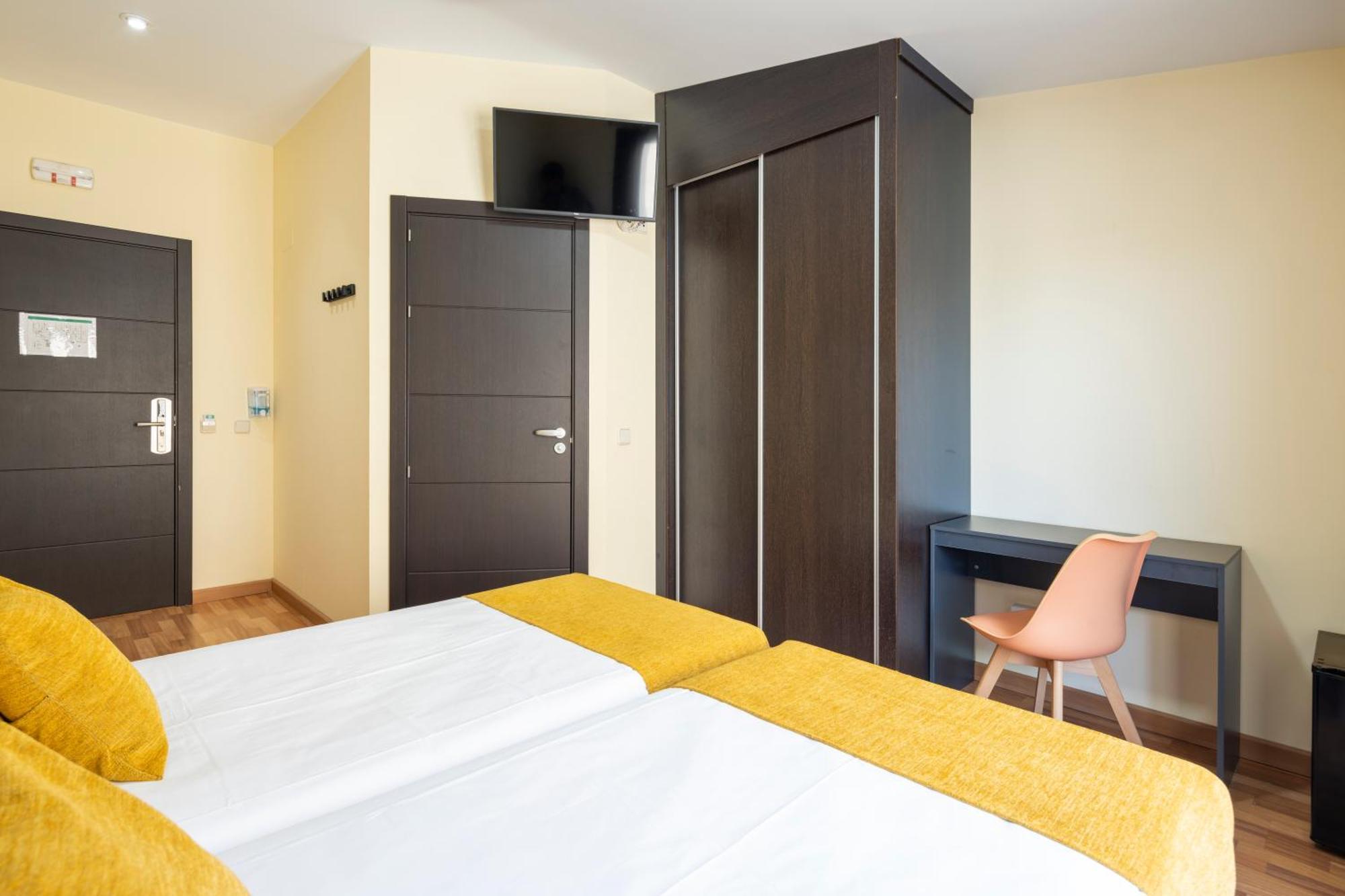 Hotel Alda Borox エクステリア 写真